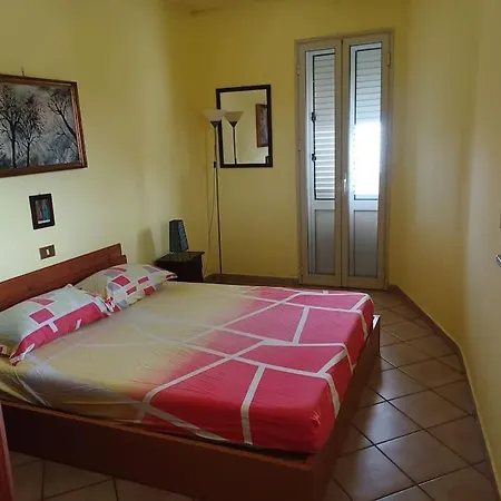 Casa Alessandro A Holiday home Santa Flavia